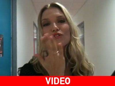 Η Βίκυ στα backstage